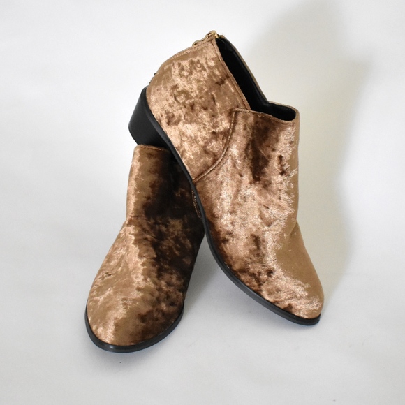 mata Shoes - mata velvet brown ankle bootie